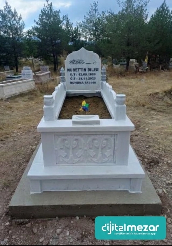 Dijital Mezar DESENLİ OYMALI MERMER MEZAR